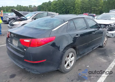 2015 Kia Optima Lx z USA, uszkodzony, nr VIN 5XXGM4A74FG456810